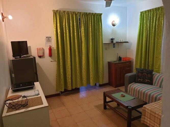 La Maison Hibiscus