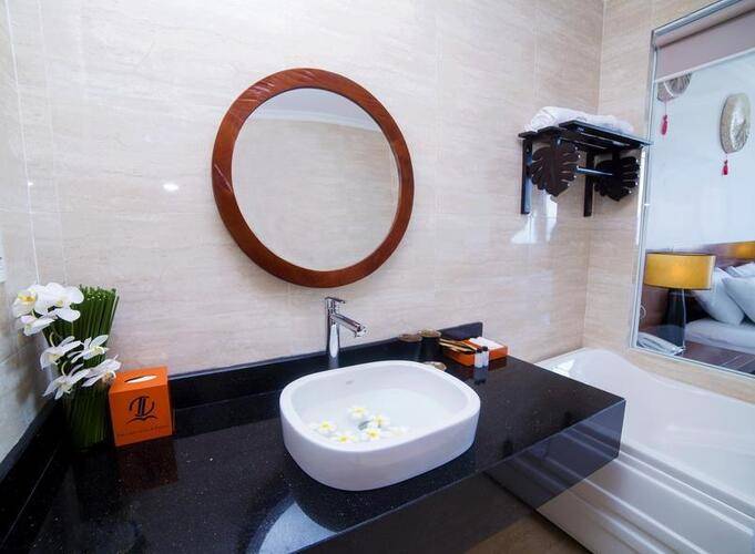 The Light 1 Hotel & Resort Nha Trang