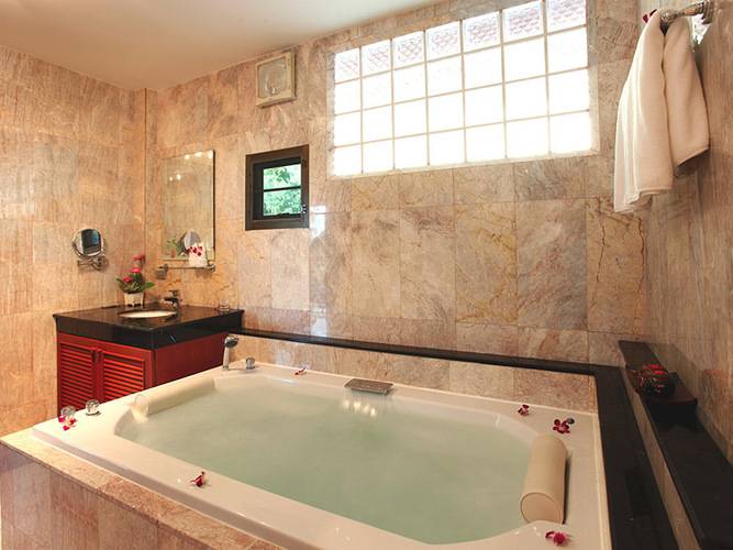 Kata Sea View Villas