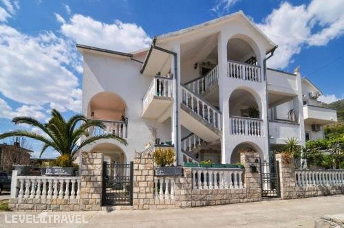 фотографии отеля Rooms Tamara в Черногория(Тиват) - фото №25