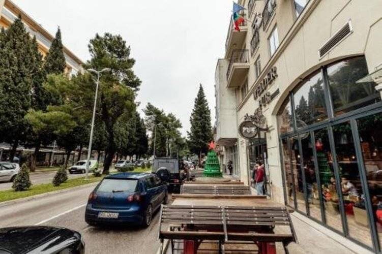 Apartments Athos