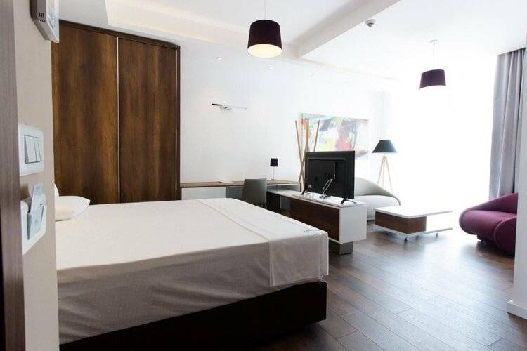 Perla Luxury