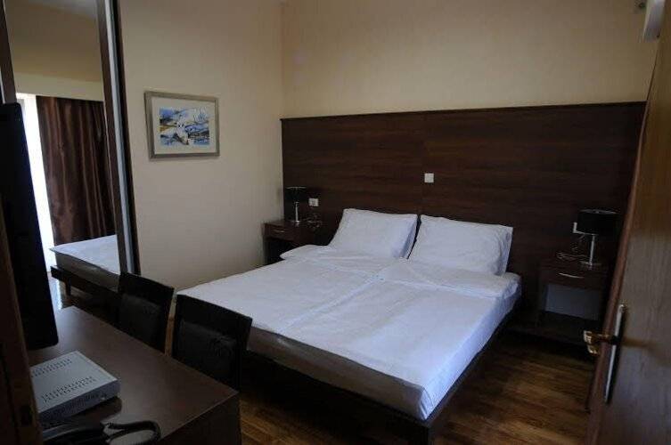 Hotel M