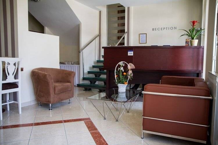 Hotel M