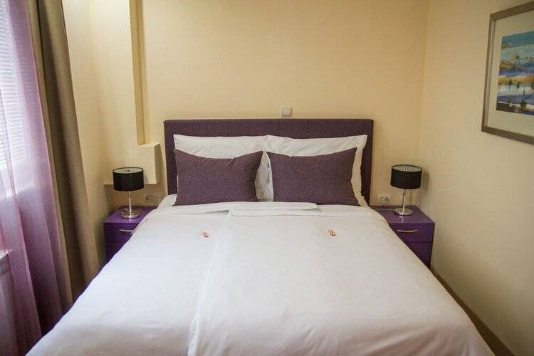 Hotel M