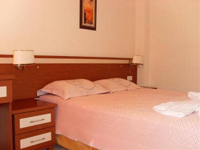 Larimar Suite Hotel