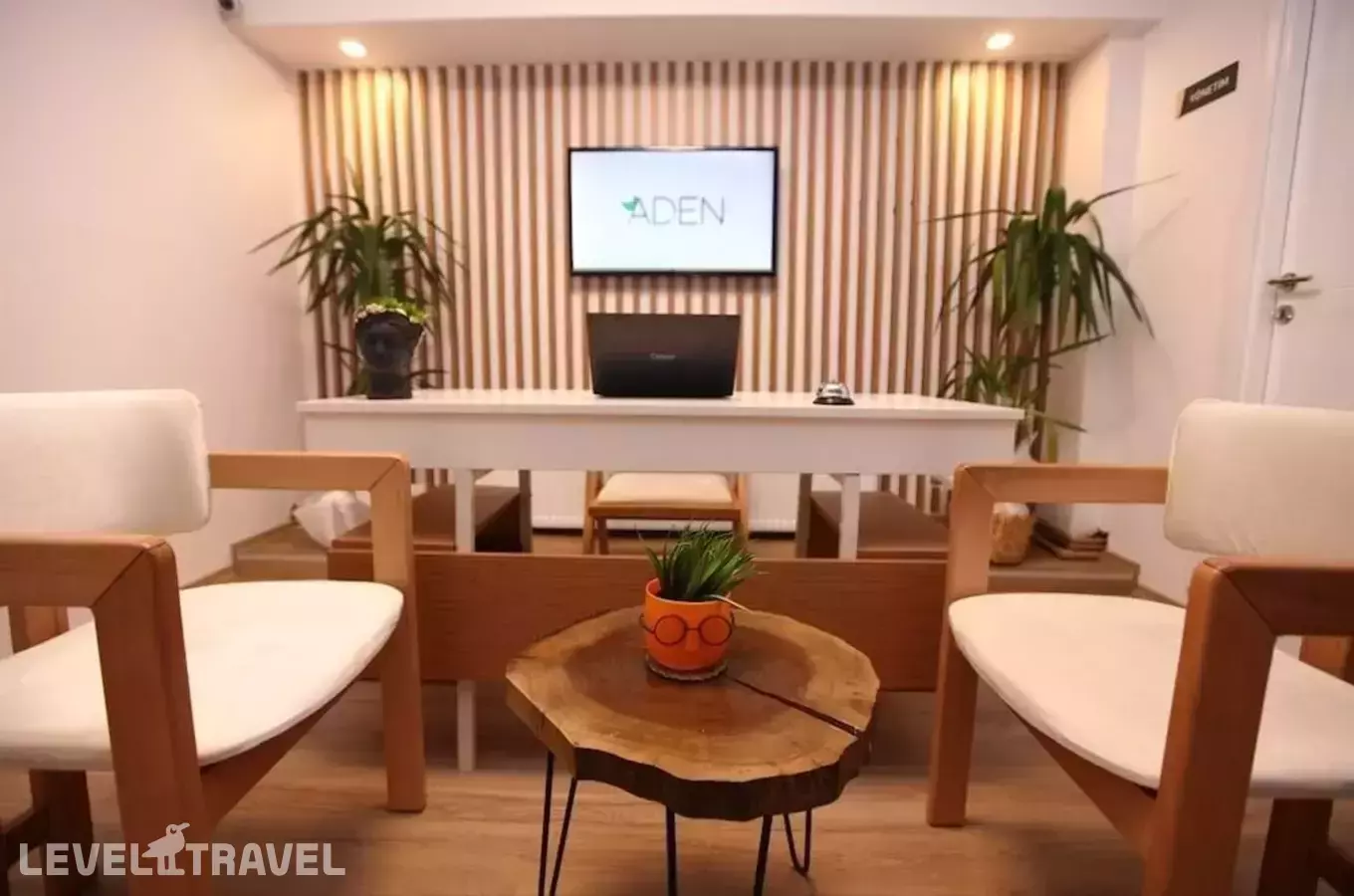 Aden Room