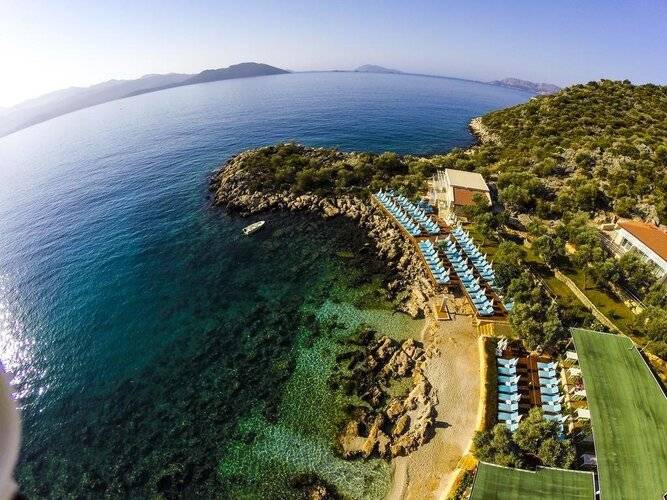 Blanca Beach Hotel
