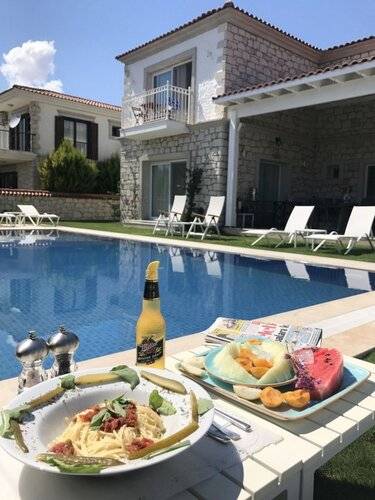 Alacaat Otel