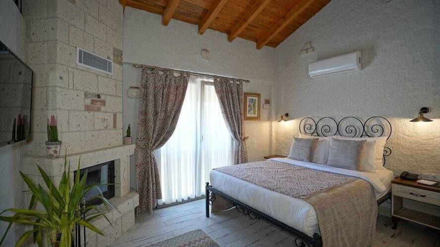 Alacati Aura Plus
