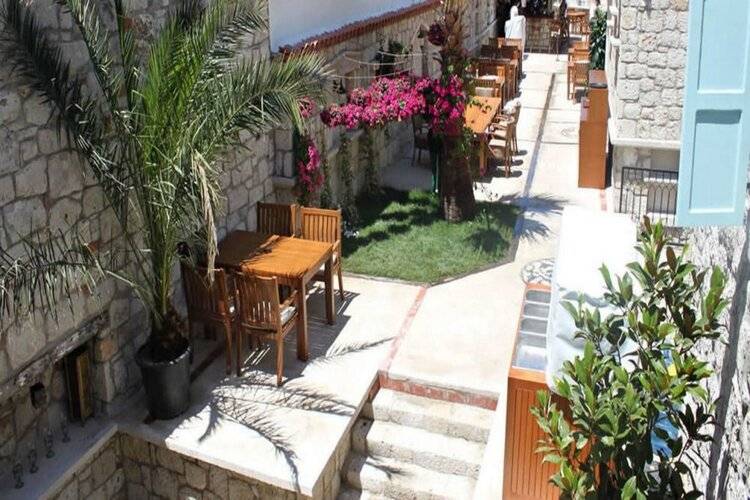 Erendira Hotel - Special Class