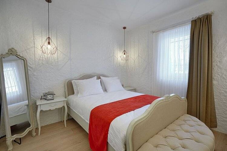 Alakapi Hotel