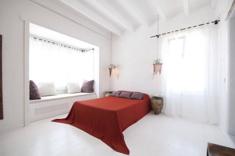 Hotel B House