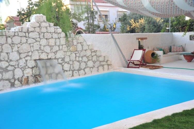 Hotel B House