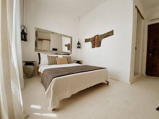 Hotel B House