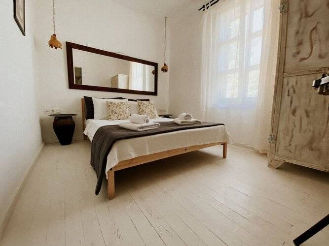 Hotel B House