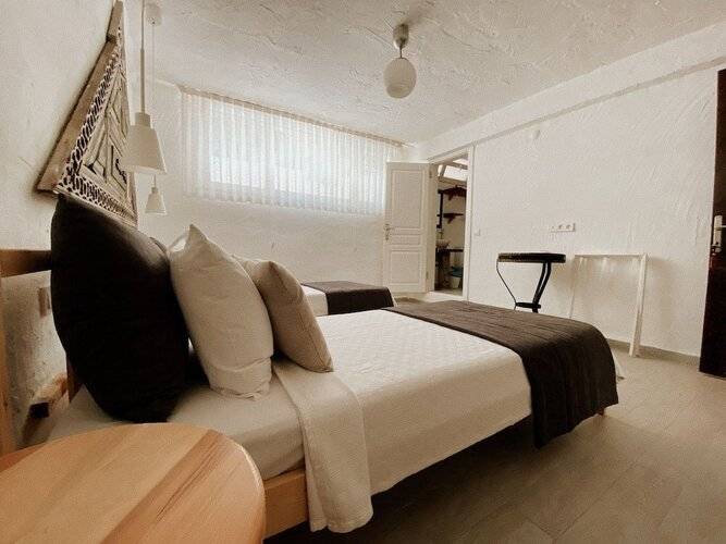 Hotel B House