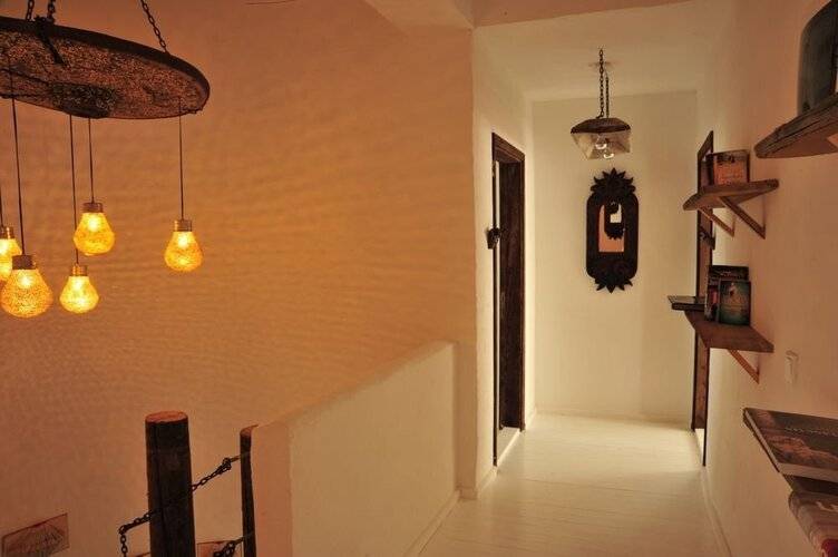 Hotel B House