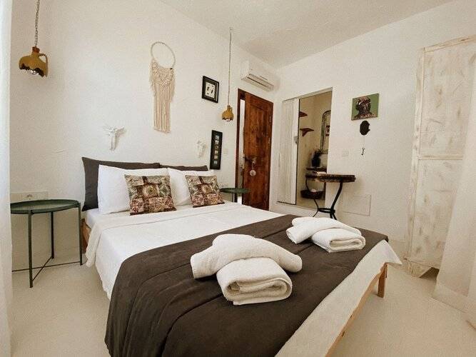 Hotel B House