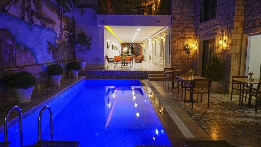 Mara Koyici Hotel