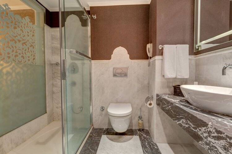Antmare Hotel