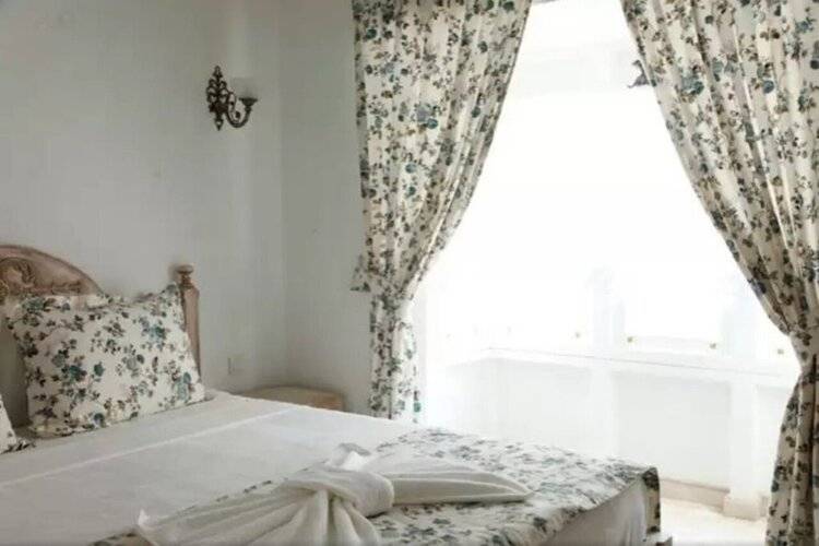 Alacati Ciftekuyu Butik Otel
