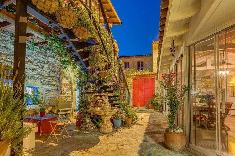 Alacati Eski Ev Hotel
