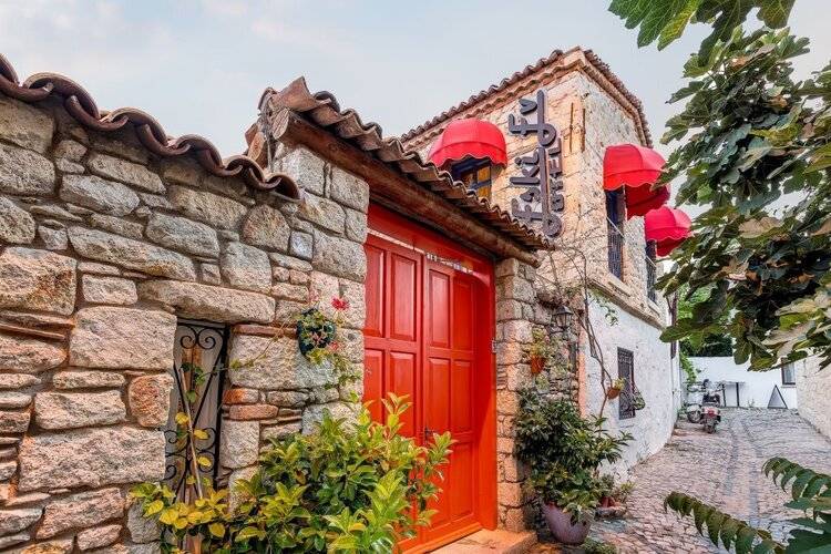 Alacati Eski Ev Hotel