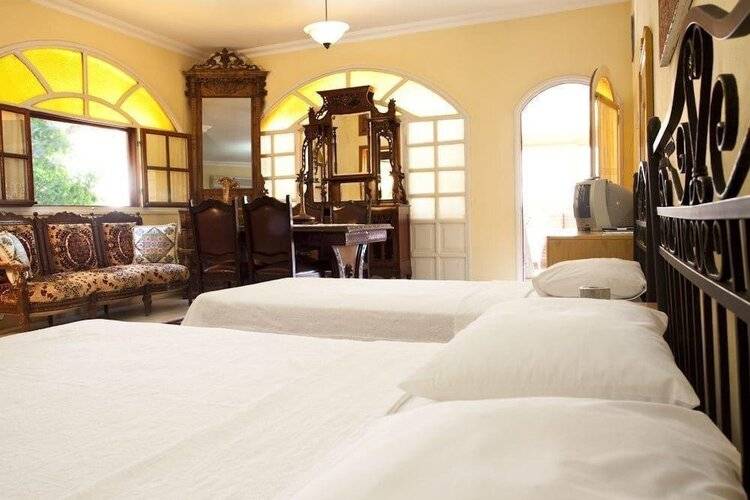 Antik Motel
