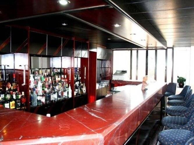 Ileri Hotel & Apartments