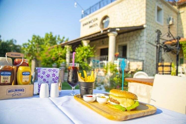 Kordelya Hotel