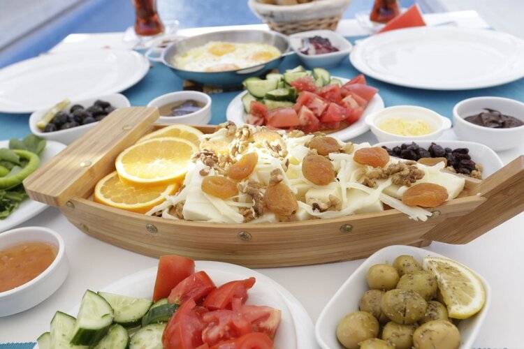 Sandal Alaçatı (Adults Only 12+)