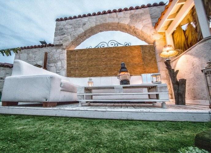 Sandal Alaçatı (Adults Only 12+)