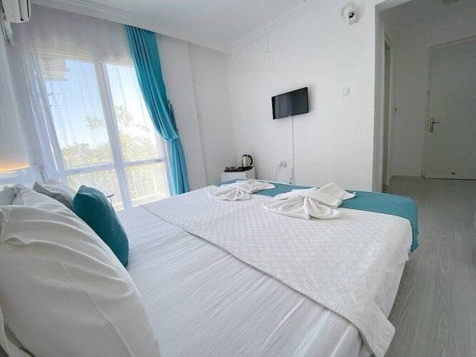 Minerva Port Hotel
