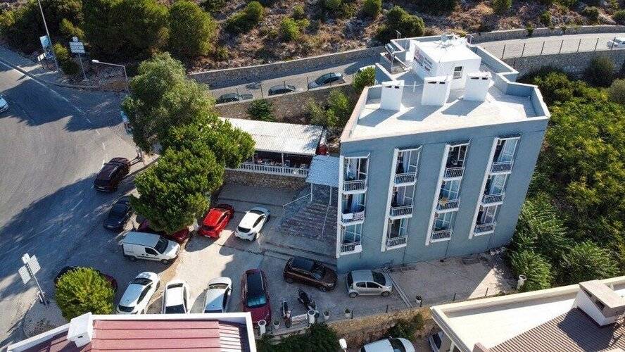 Minerva Port Hotel