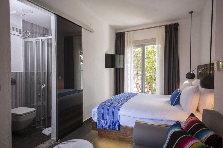 Hay Hotel (Adults Only 12+)
