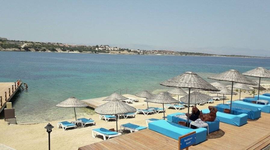 Kamer Suites & Hotel