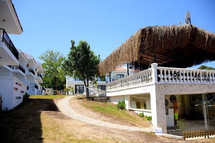 Levia Hotel
