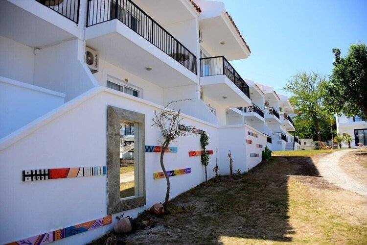 Levia Hotel