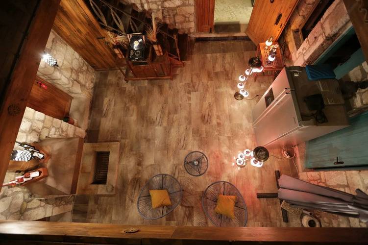 Mahzen Alacati (Adults Only 6+)