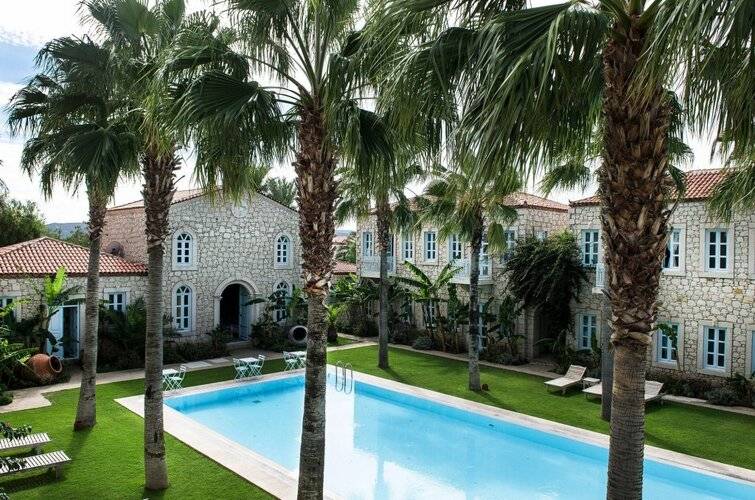 Manastir Alacati Hotel