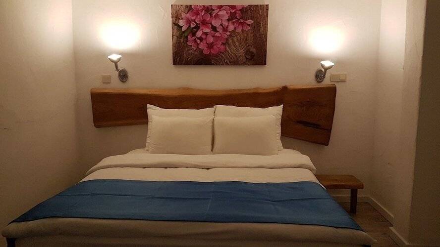 Rebetiko Hotel
