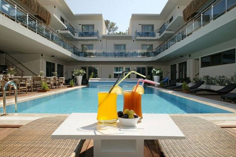 The D Hotel Cesme Spa & Resort
