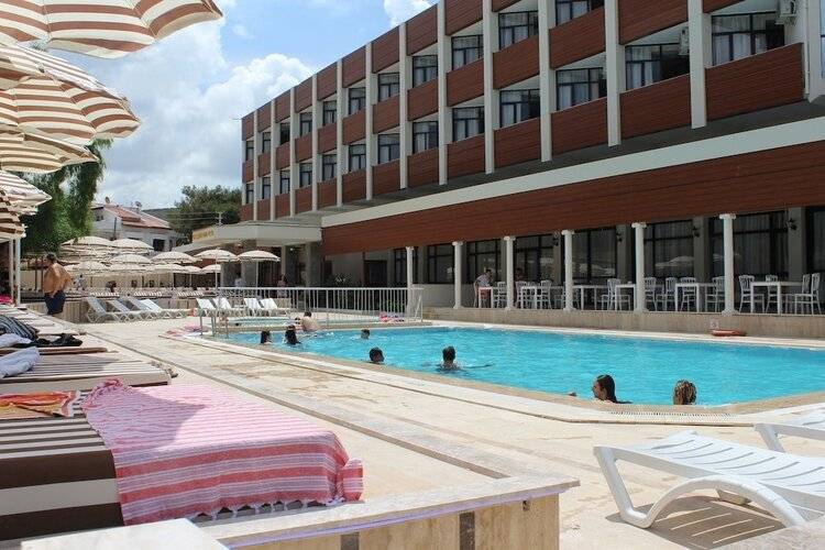 Wa Cesme Farm Hotel Beach Resort & Spa