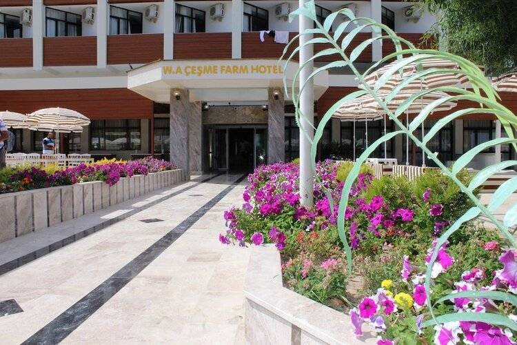 Wa Cesme Farm Hotel Beach Resort & Spa