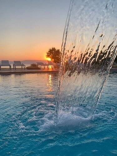 Life Point Boutique Hotel