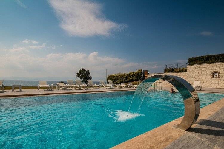 Life Point Boutique Hotel
