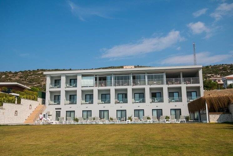 Life Point Boutique Hotel