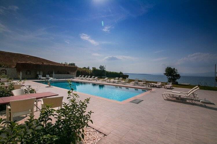 Life Point Boutique Hotel