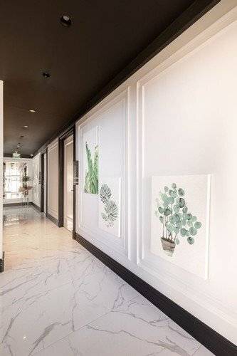 Motif Hotel